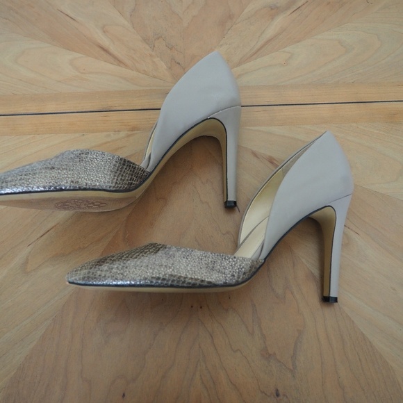 Vince Camuto Beige Snake Skin Pumps - Picture 7 of 8